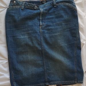 denim skirt